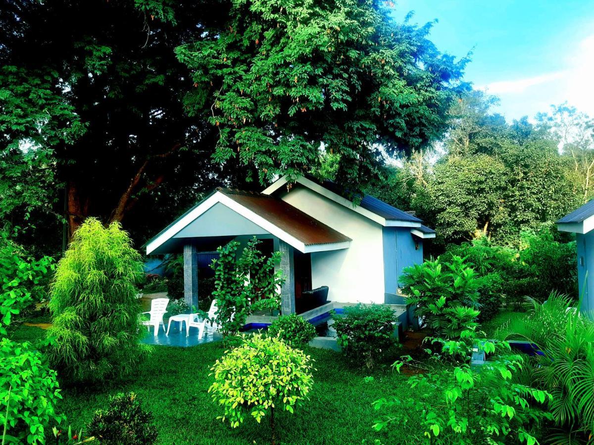 Hidden Lake Cottages Sigiriya Exterior photo