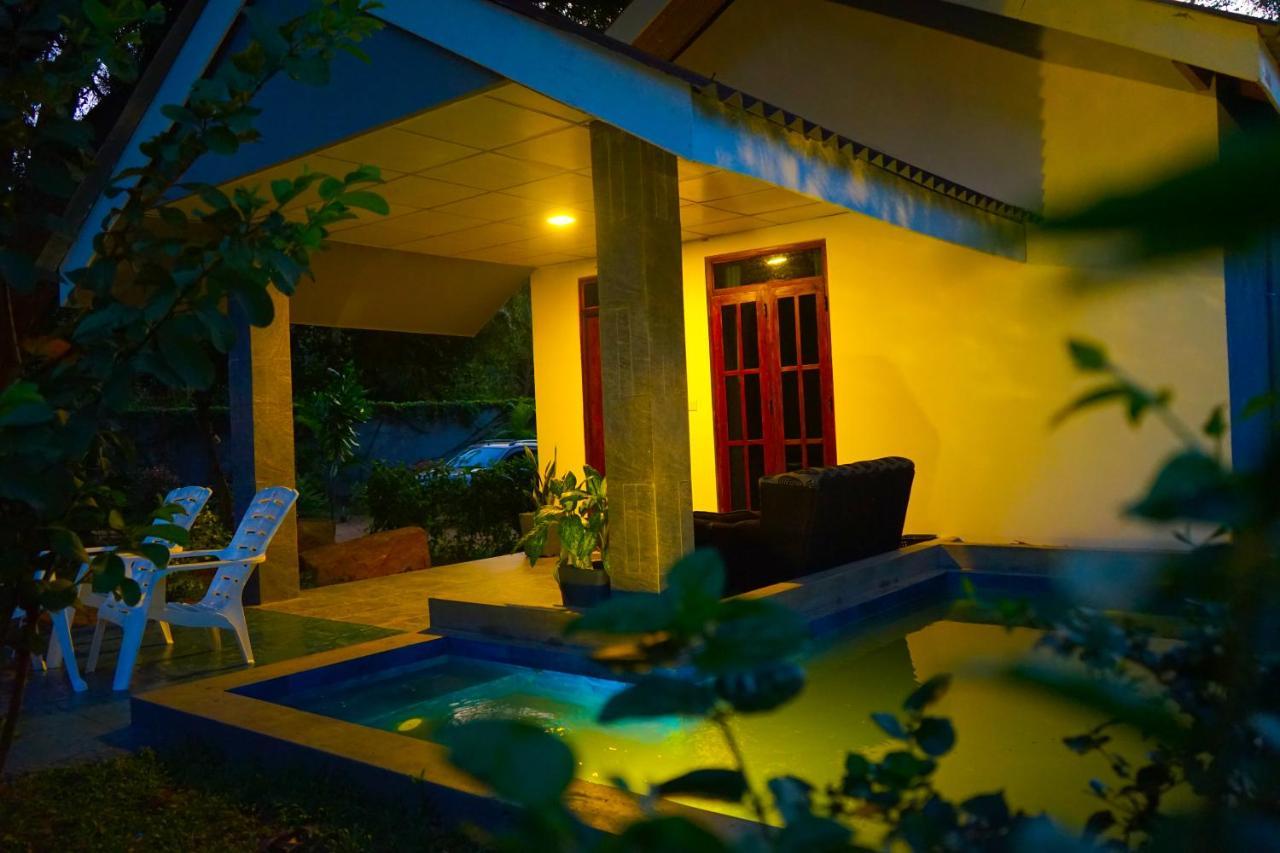 Hidden Lake Cottages Sigiriya Exterior photo