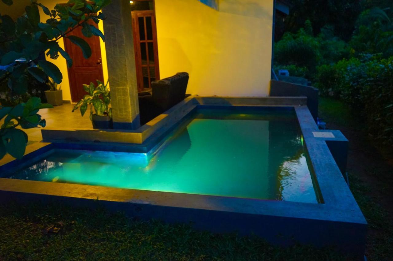 Hidden Lake Cottages Sigiriya Exterior photo